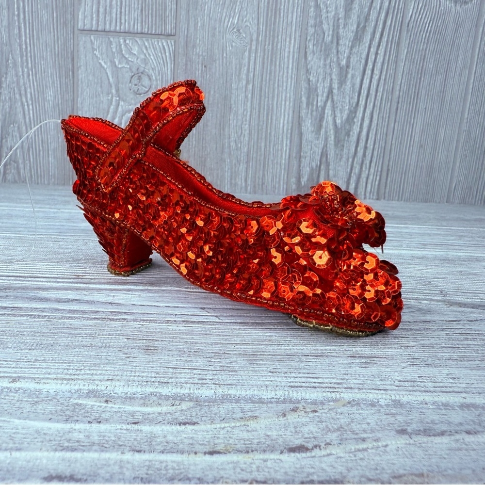 Vintage wizard of Oz sequin red Dorthy ruby slippers shoe chritmas ornament